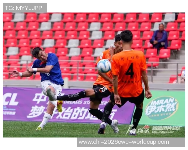 足球突破技巧视频分享助你提升球技与比赛表现的完美指南