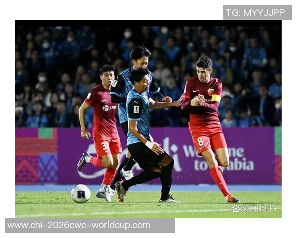 足球大师超级联赛激情四射球迷齐聚共赏顶级对决与精彩瞬间